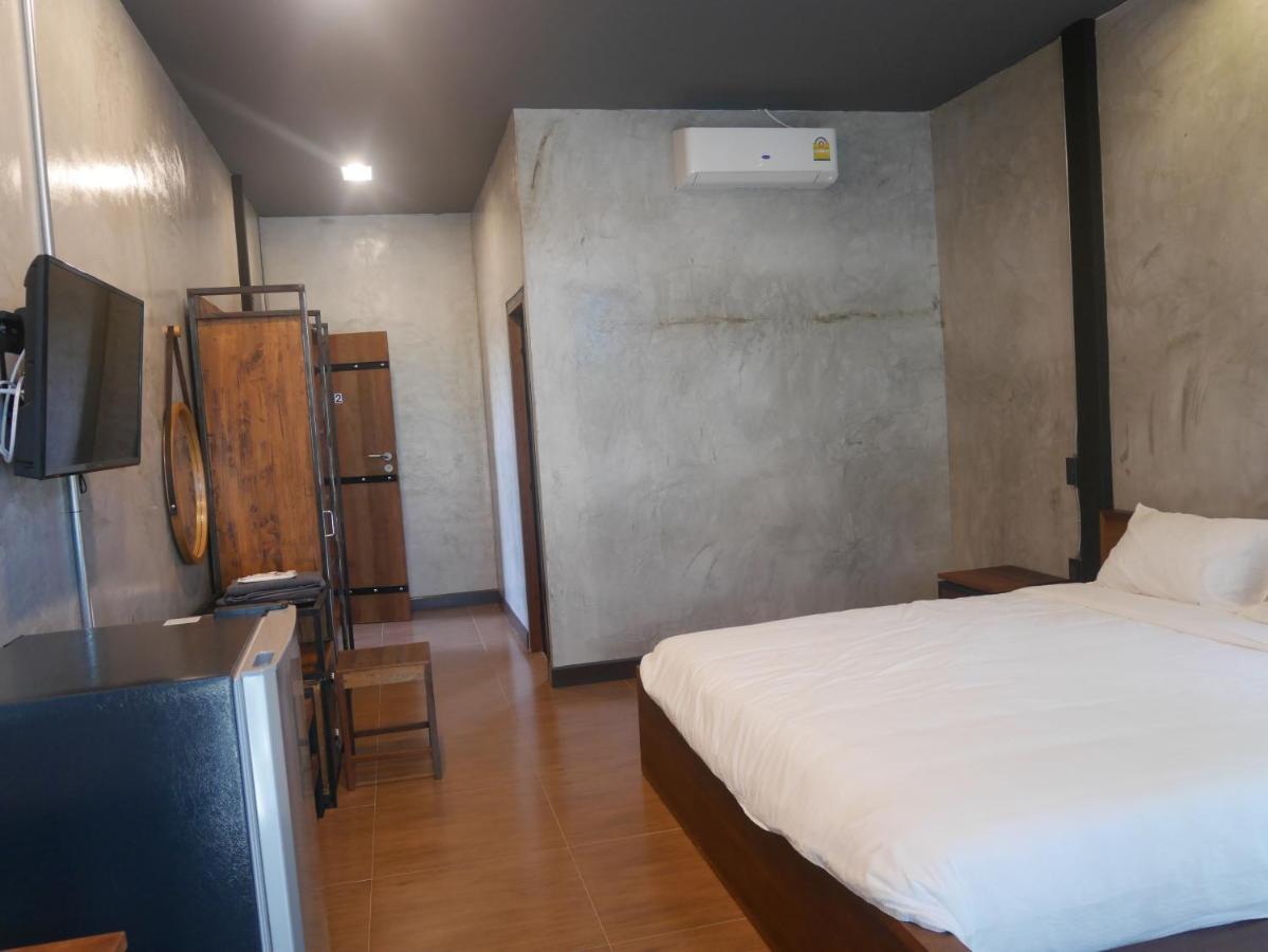 Sp Home Bangsaen Exterior photo